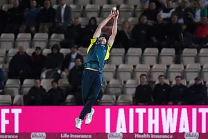 | Photo: Bradley Collyer/PA via AP : England vs Australia 1st T20I: